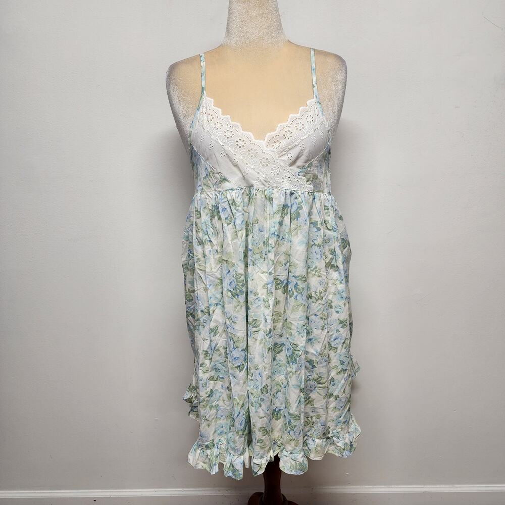 BG Street Womens Babydoll Nightgown Size L Floral Doily Ruffle Trim 100% Cotton